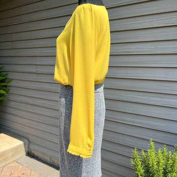 Loft mustard blouses - Picture 10 of 10